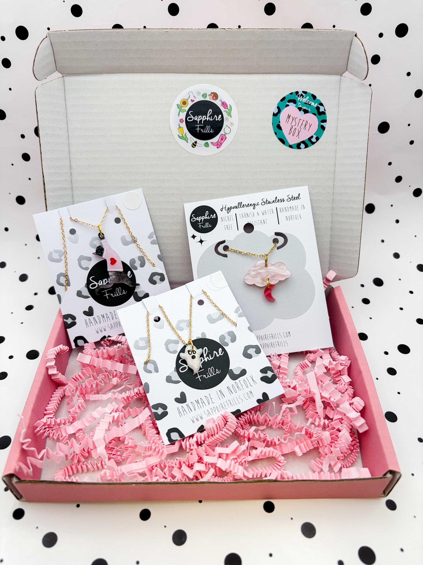 'THE NECKLACE EDIT' MYSTERY BOX