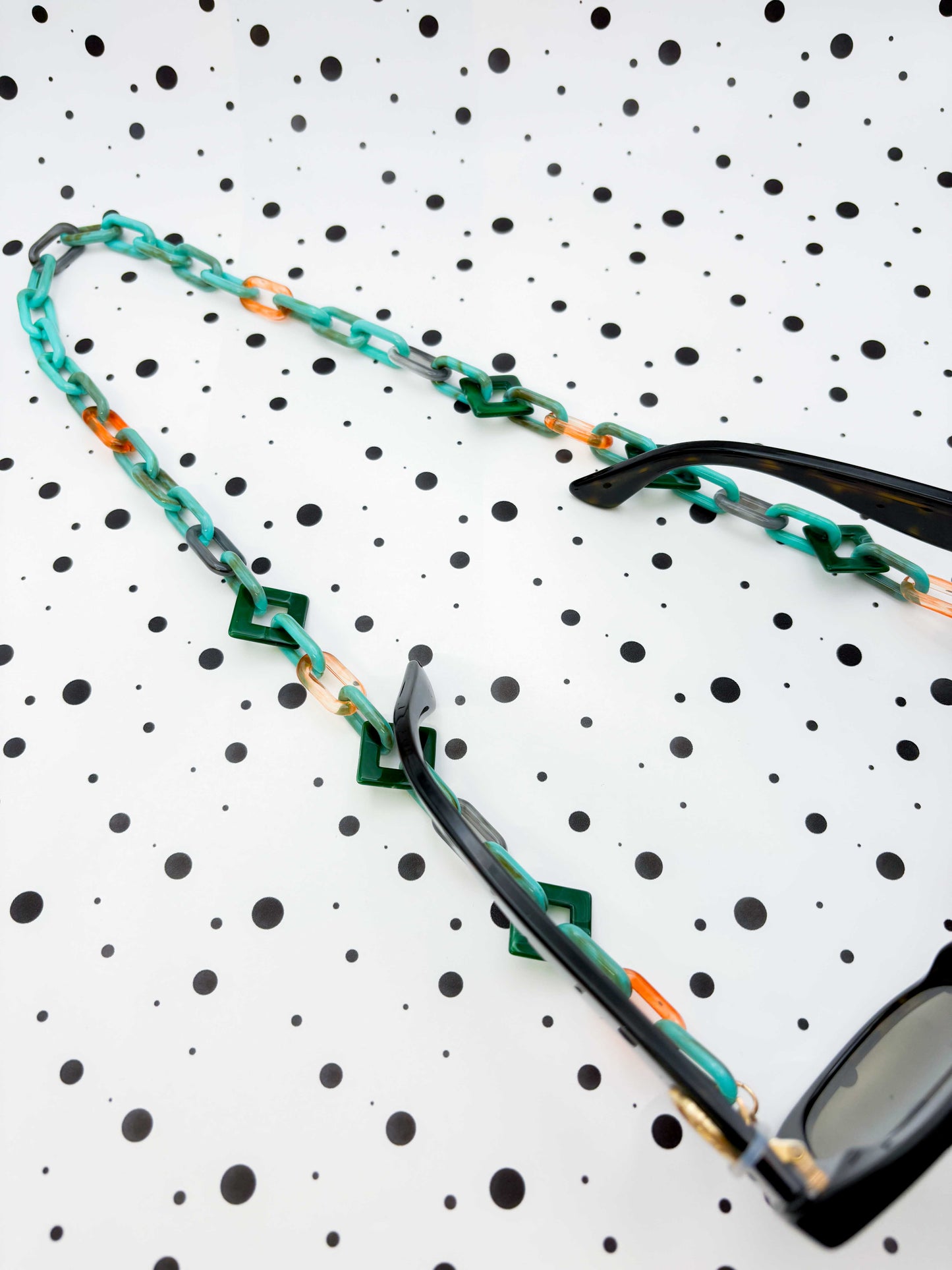 Geometric Turquoise, Green and Tortoise Shell Glasses Chain