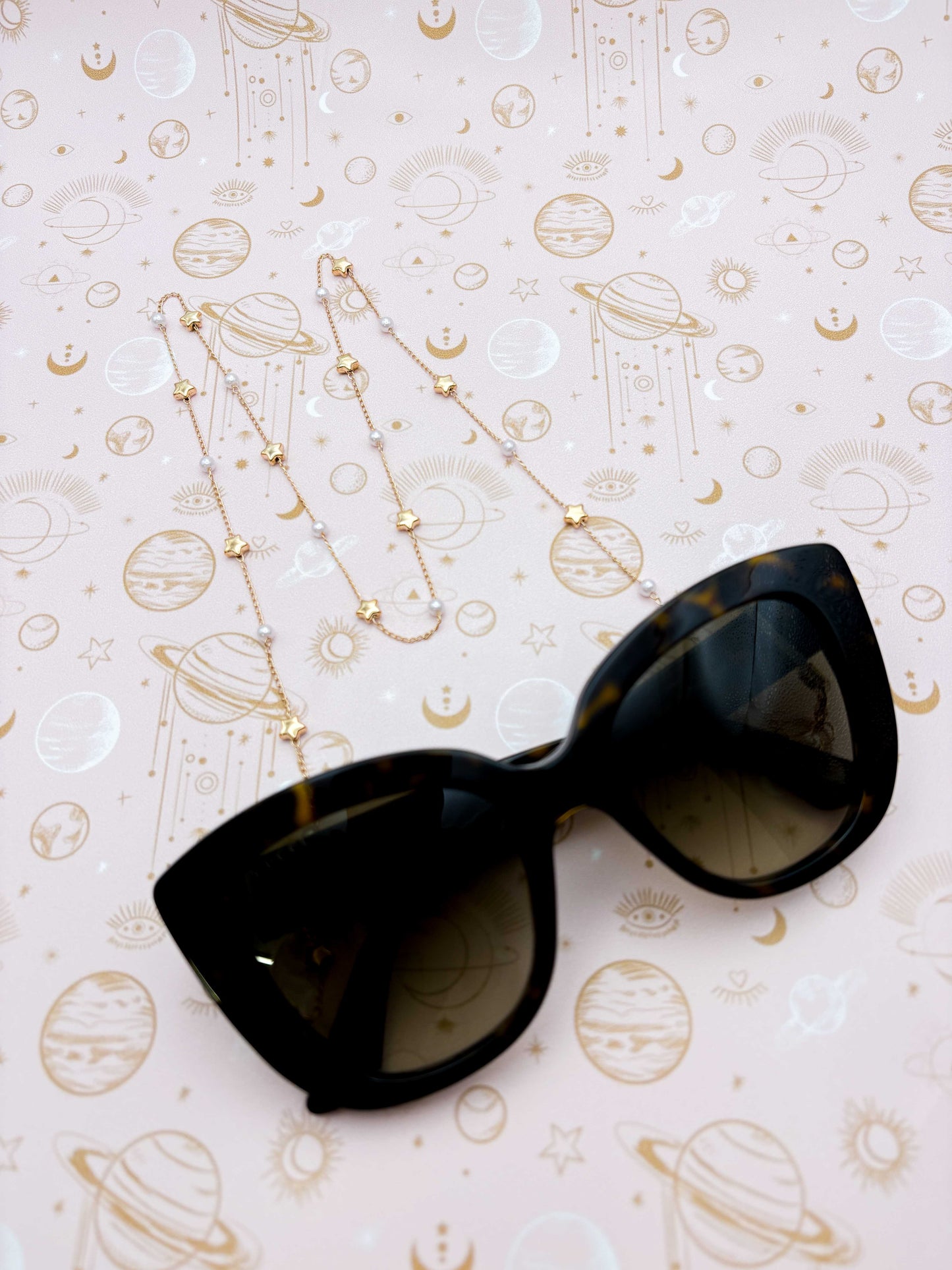 Gold Star and Pearl Glasses Chain