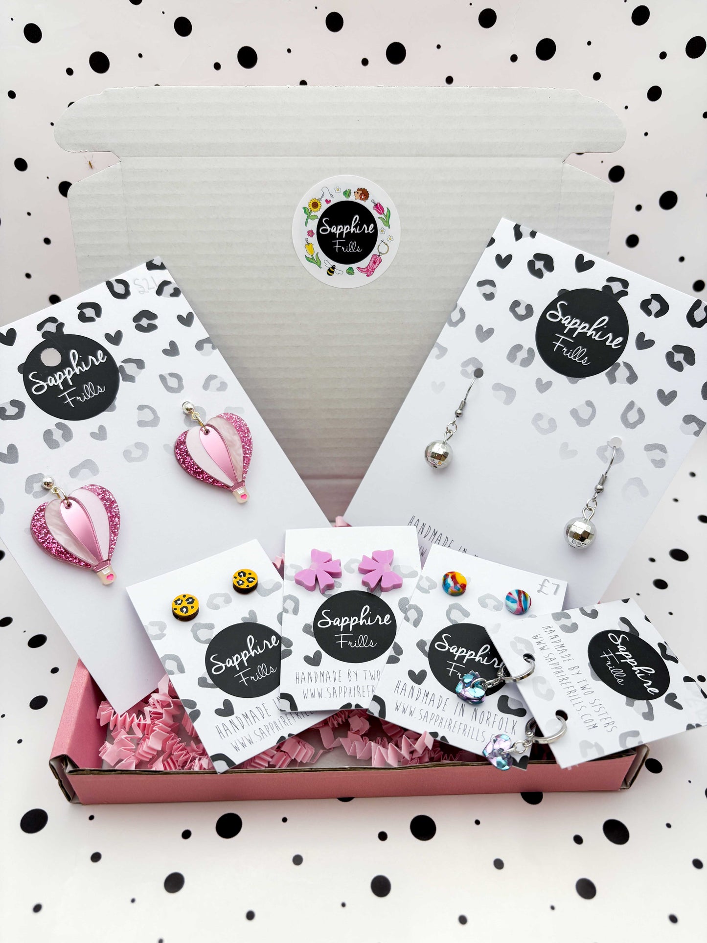 The Large 'RANDOM VIBES' Mystery Box