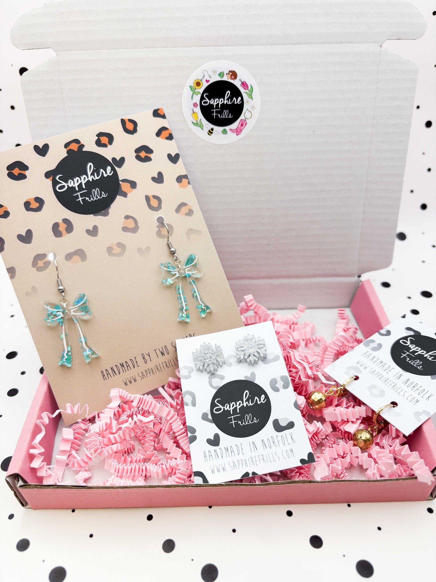 The Small 'HOLLY JOLLY CHRISTMAS' Mystery Box