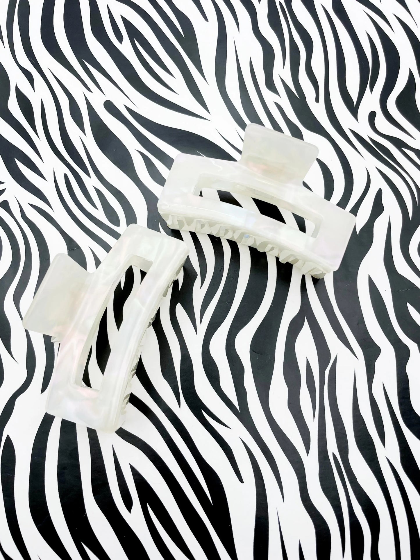 Medium Iridescent White Rainbow Claw Hair Clip from Sapphire Frills