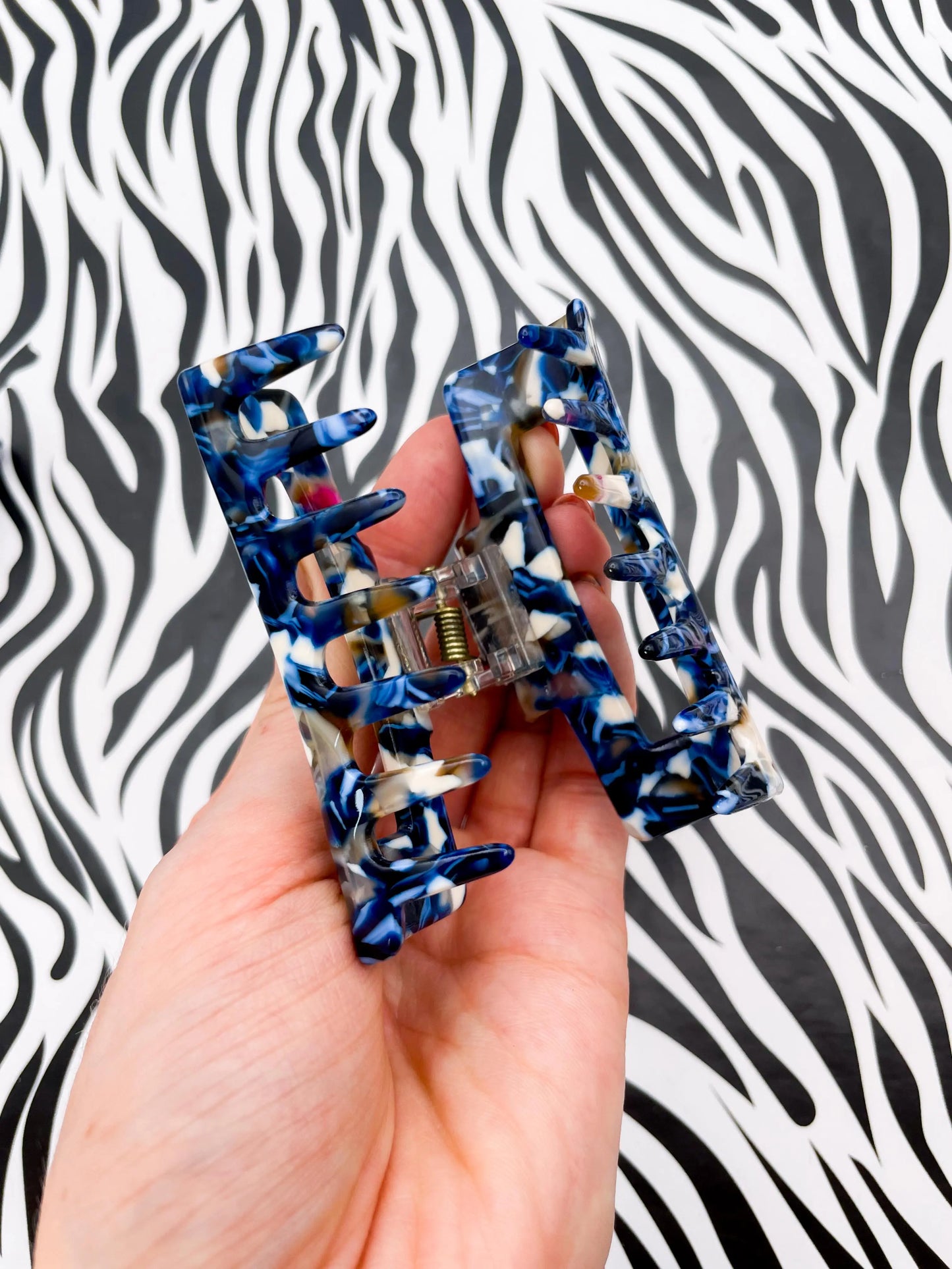 Small Navy and Cream Marble Claw Hair Clip from Sapphire Frills