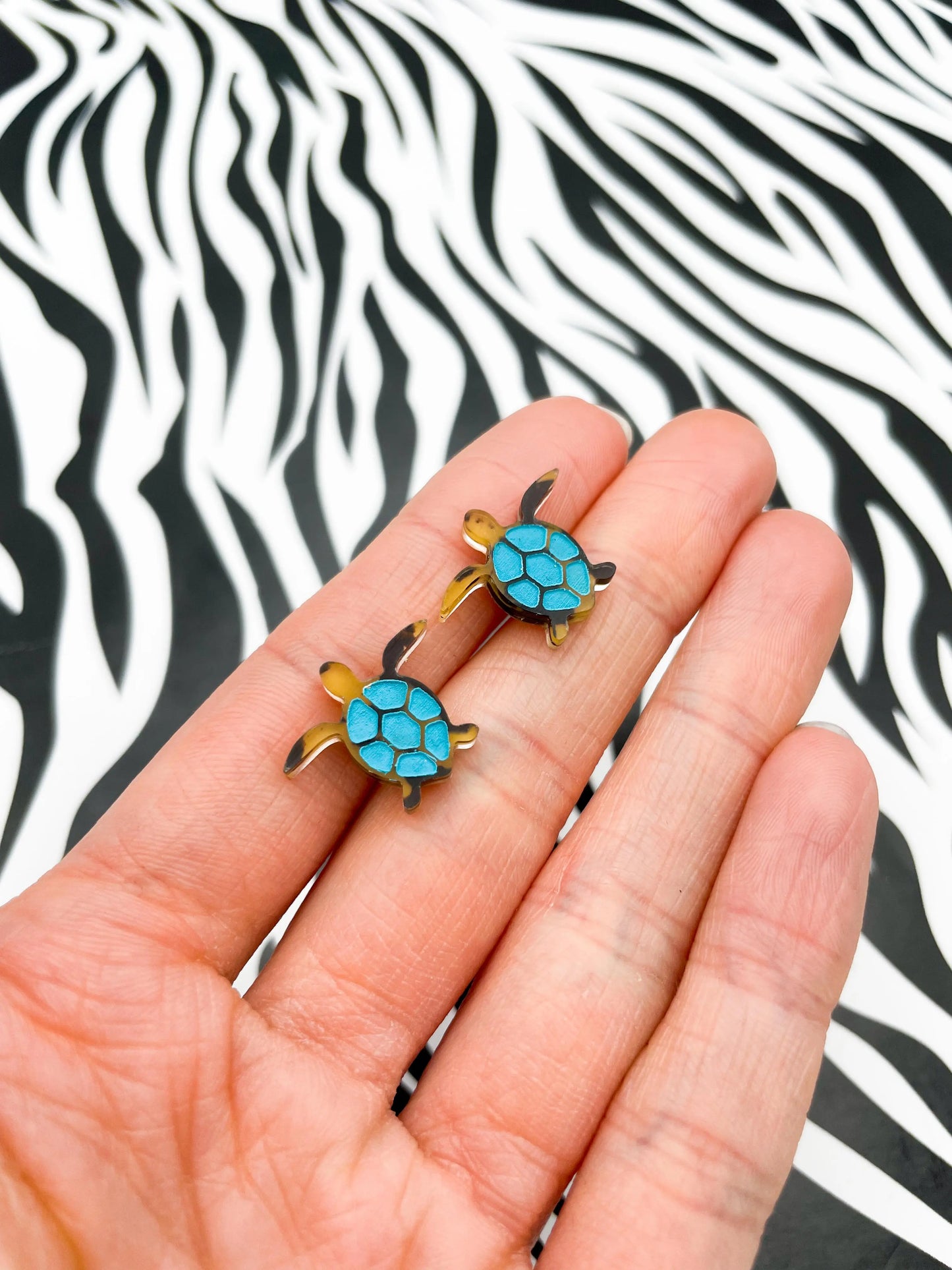 Small Turquoise and Tortoise Shell Acrylic Turtle Studs from Sapphire Frills