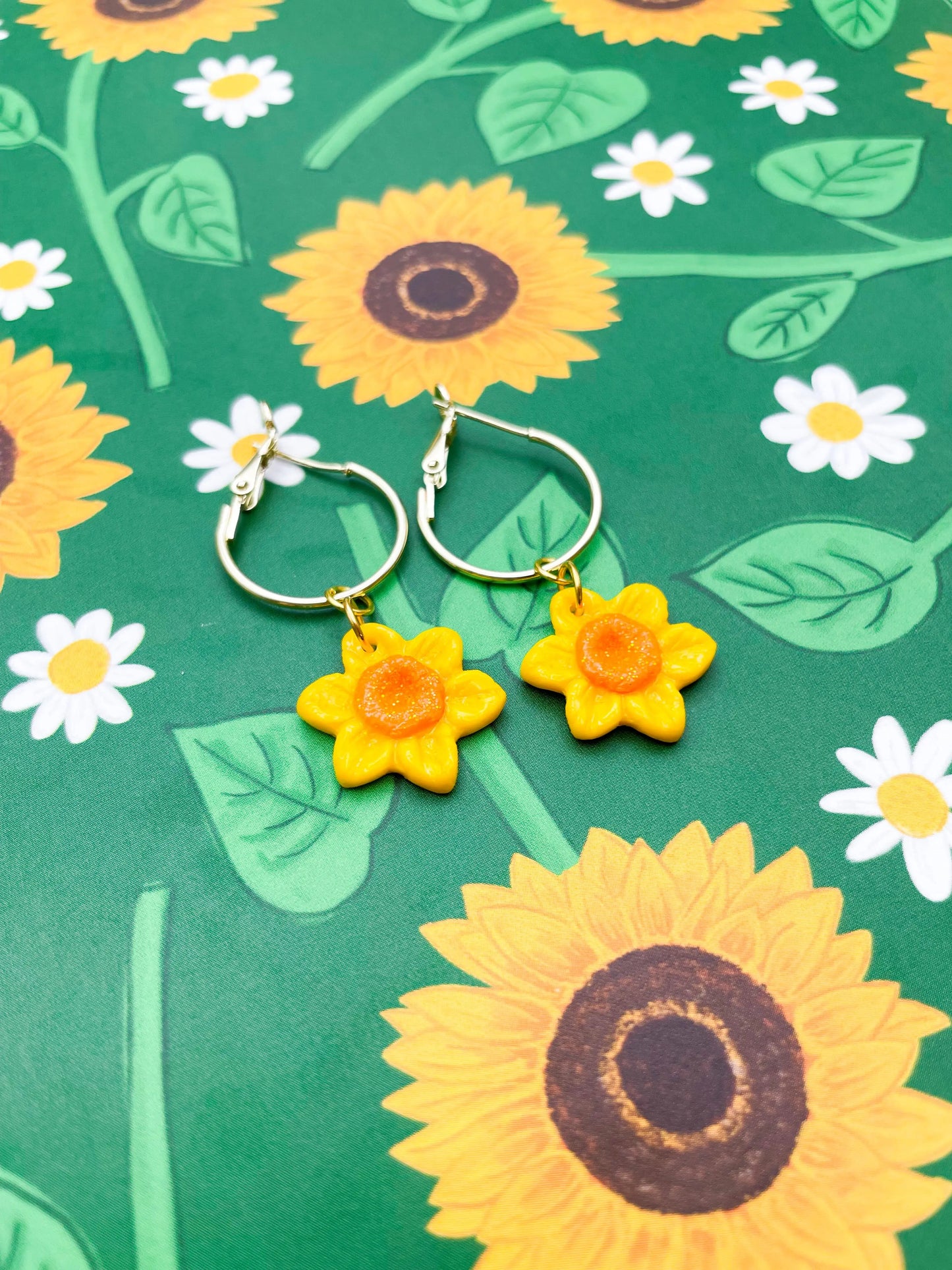 Medium Yellow and Orange Glitter Daffodil Stud Earrings from Sapphire Frills