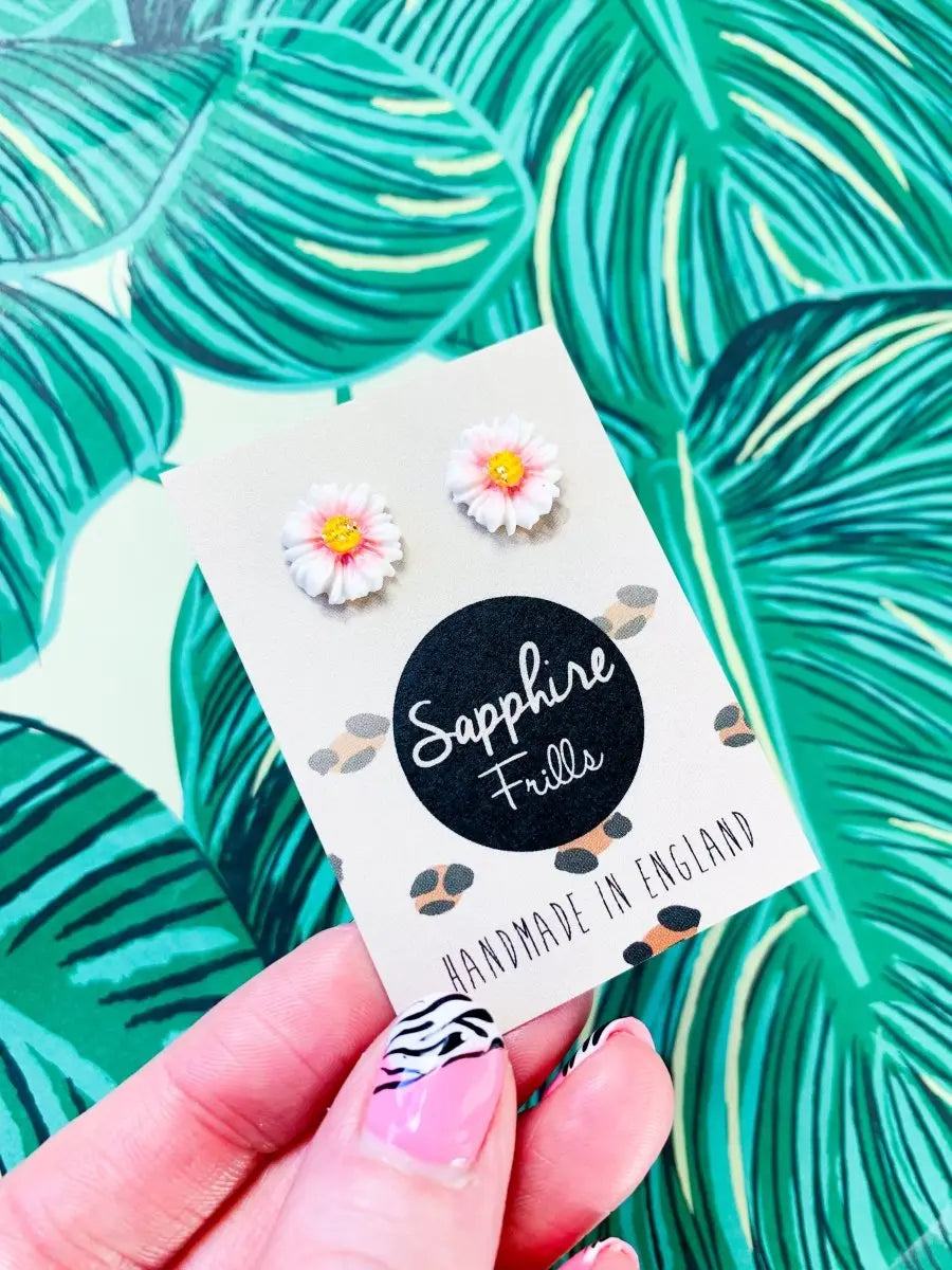 Small White and Pink Daisy Stud Earrings from Sapphire Frills