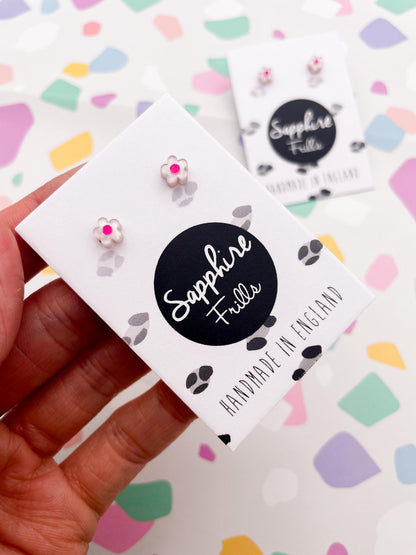 Micro Baby Pink Marble and Hot Pink Acrylic Daisy Stud Earrings – Hypoallergenic Stainless Steel