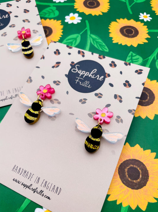 Hot Pink and Gold Glitter Acrylic Honey Bee and Daisy Dangle Earrings – Hypoallergenic Stainless Steel