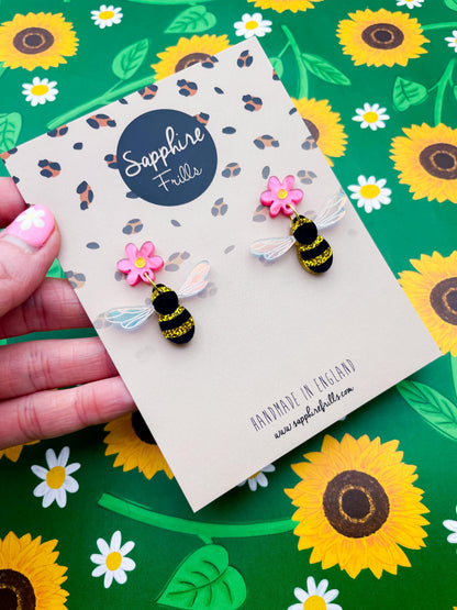 Hot Pink and Gold Glitter Acrylic Honey Bee and Daisy Dangle Earrings – Hypoallergenic Stainless Steel