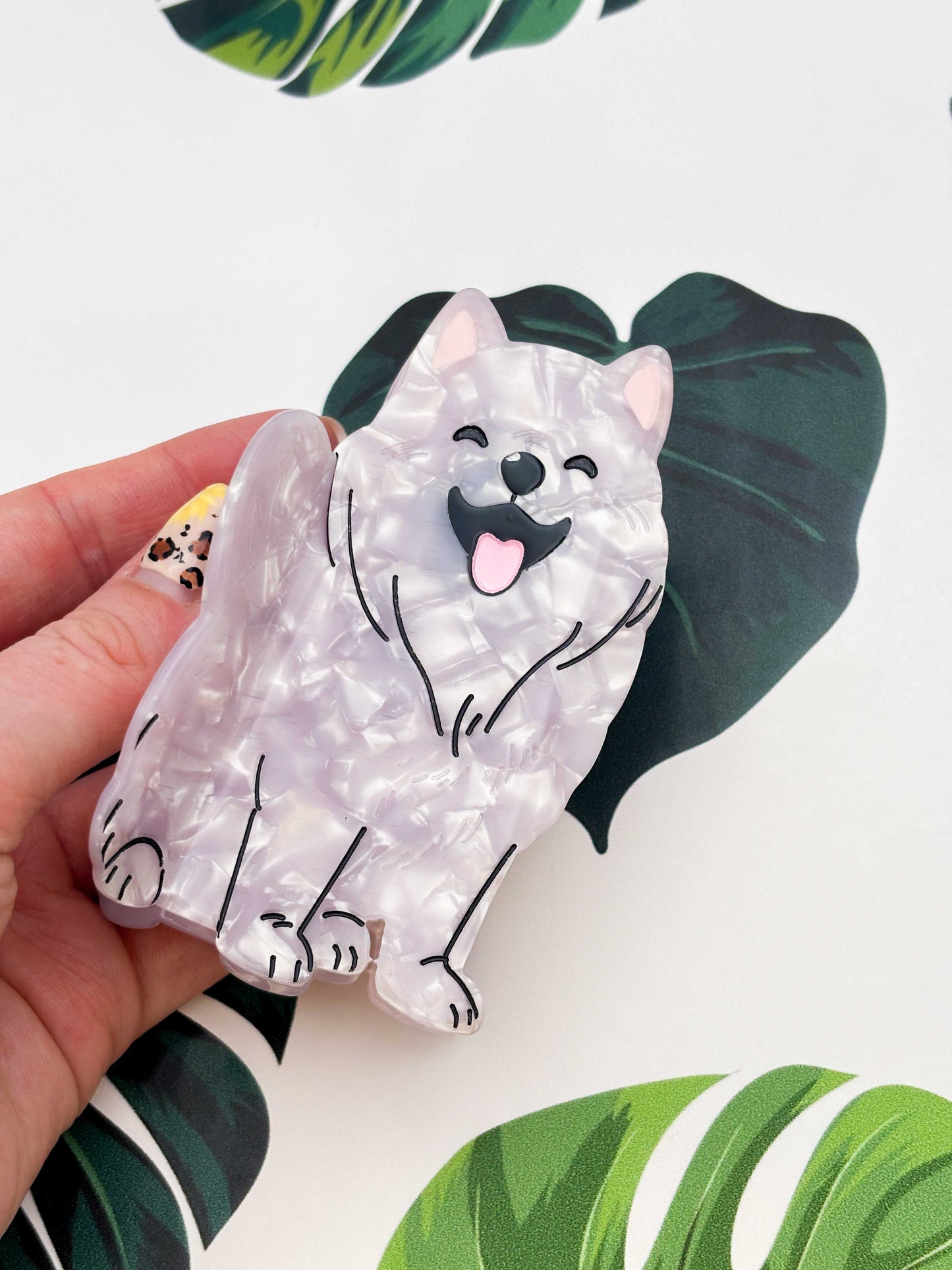 Large Pomeranian Dog Claw Clip