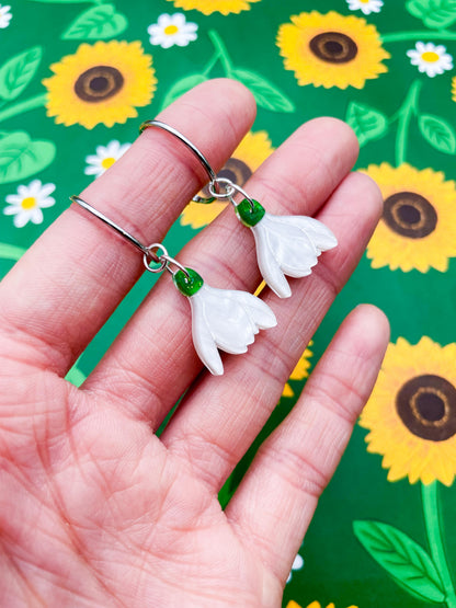 Medium White and Green Glitter Marble Acrylic Snowdrop Dangle Earrings or Necklace – Hypoallergenic Stainless Steel