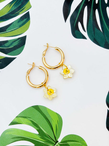 Small Yellow Daffodil Acrylic Dangle Earrings or Necklace – Hypoallergenic Stainless Steel