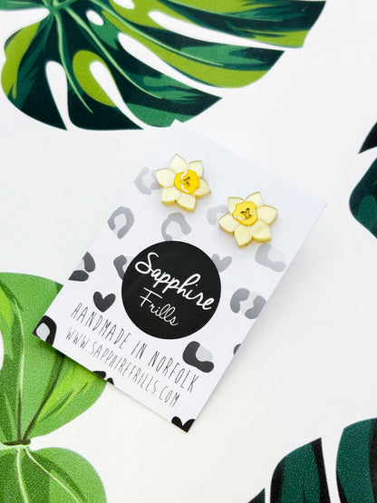 Small Yellow Marble Daffodil Acrylic Stud Earrings – Hypoallergenic Stainless Steel