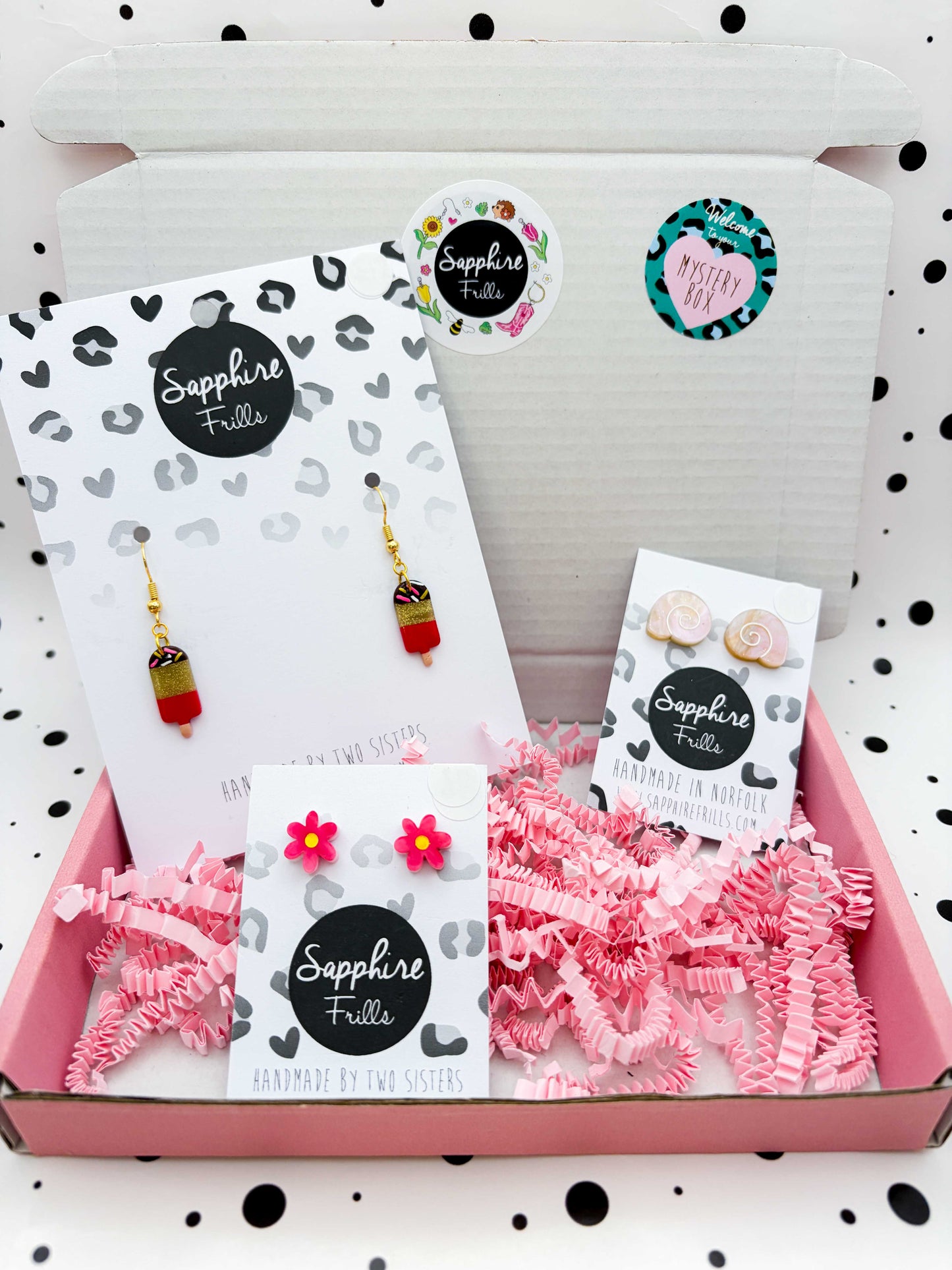 SMALL ‘LUCKY DIP’ MYSTERY BOX