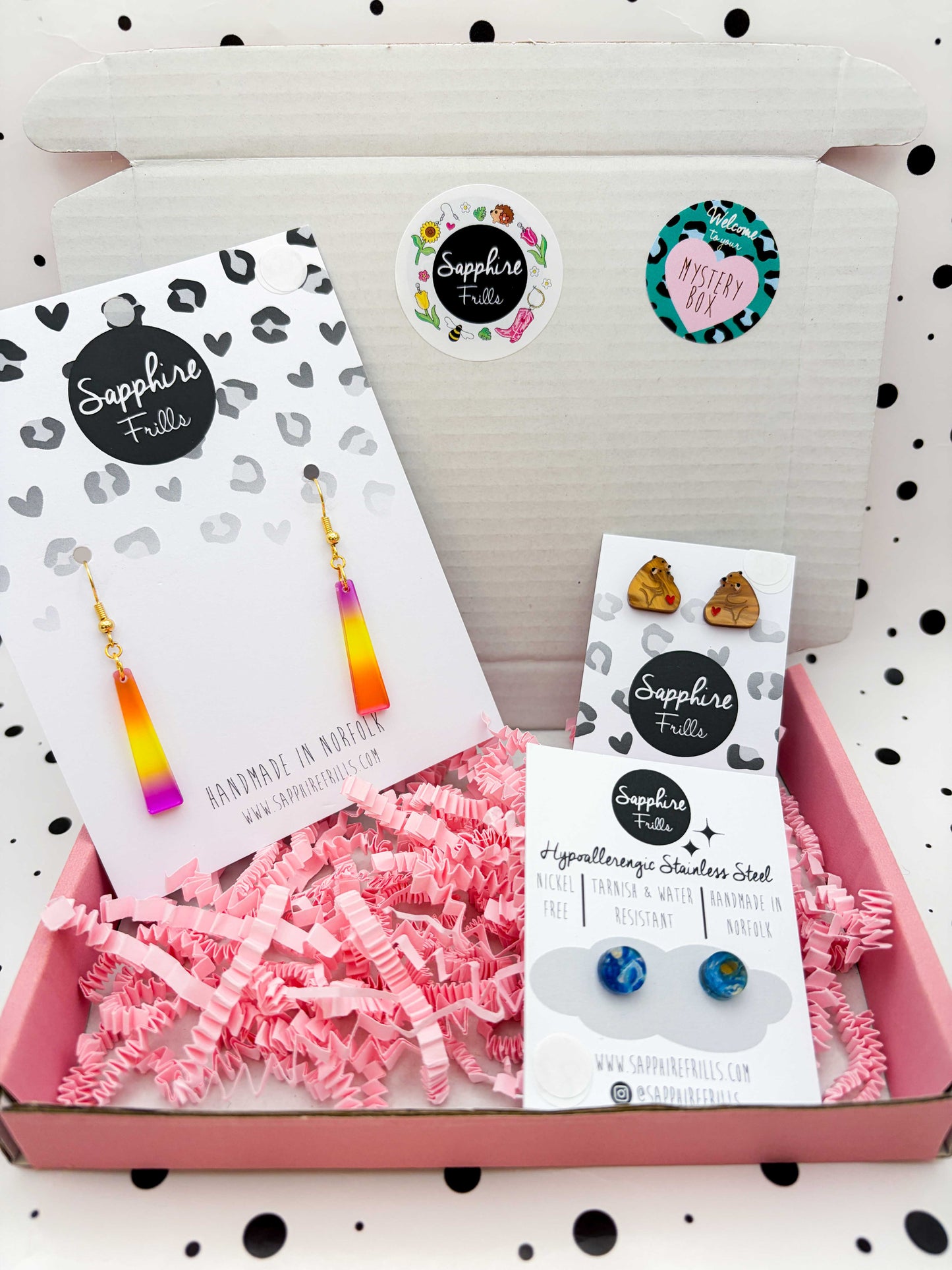 SMALL ‘LUCKY DIP’ MYSTERY BOX