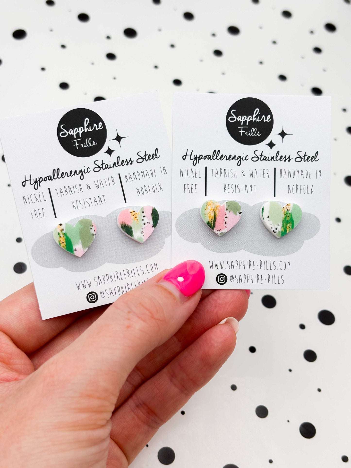 Small Green & Pink Jungle Smudge Heart Stud Earrings – Hypoallergenic Stainless Steel