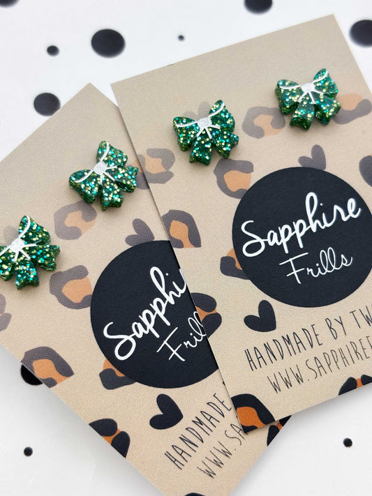 Mini Green Glitter Acrylic Bow Studs – Hypoallergenic Stainless Steel