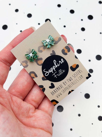 Mini Green Glitter Acrylic Bow Studs – Hypoallergenic Stainless Steel
