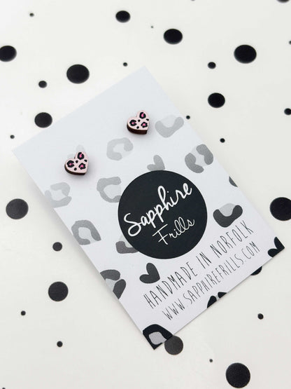 Micro Pink Leopard Print Wooden Heart Stud Earrings – Hypoallergenic Stainless Steel