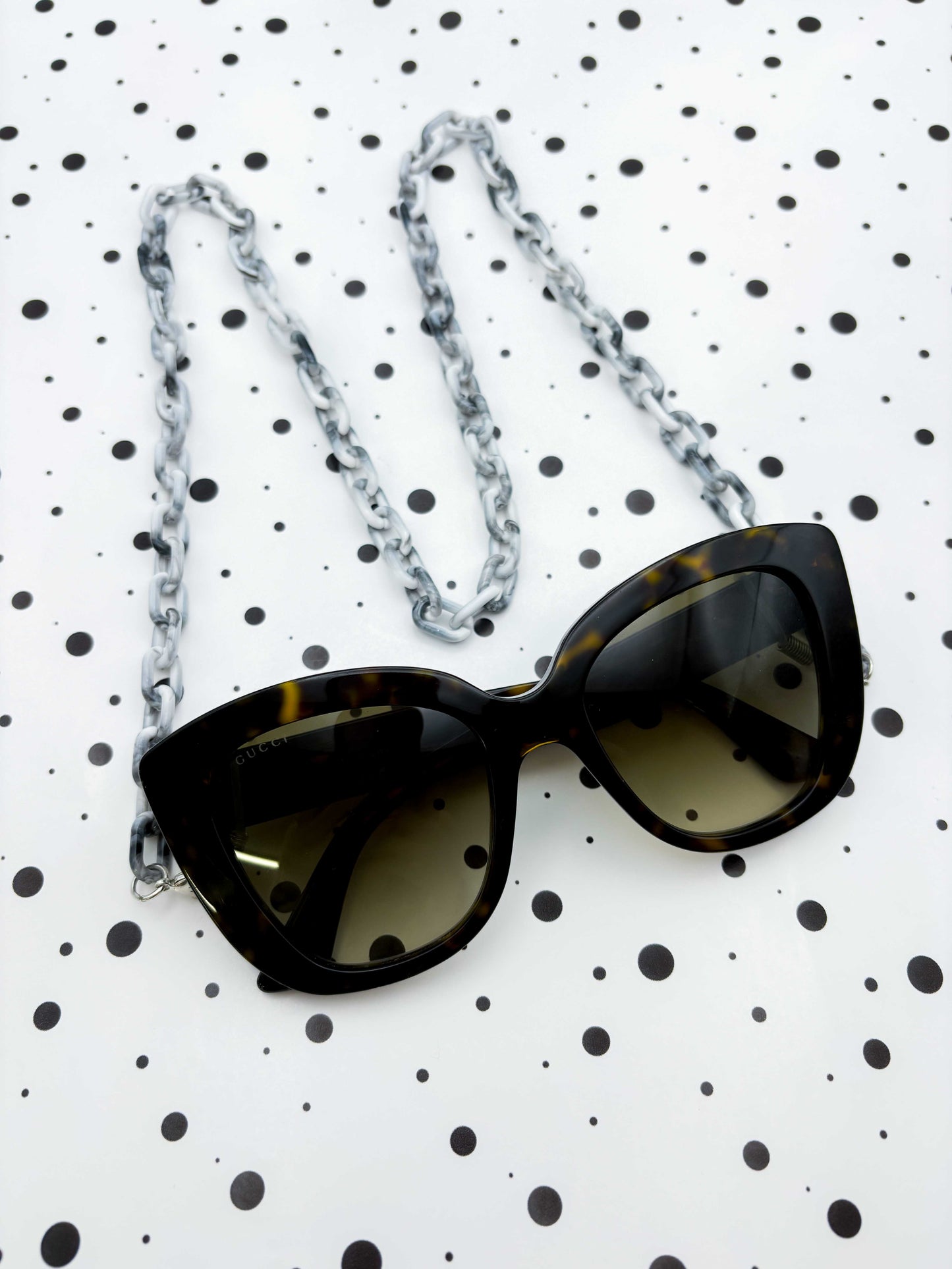 Monochrome Marble Glasses Chain