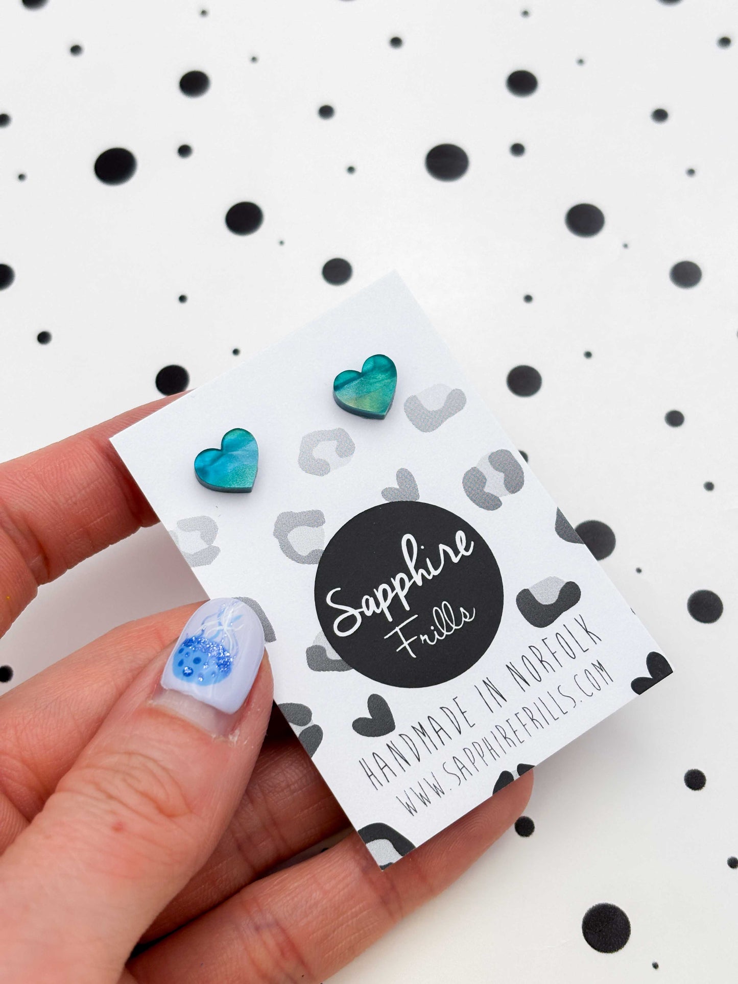 Mini Green Scale Shimmer Heart Studs