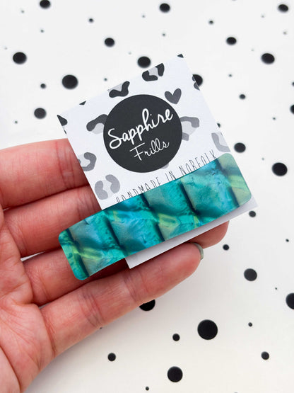 Teal & Gold Scale Shimmer Rectangle Wave Acrylic Hair Clip