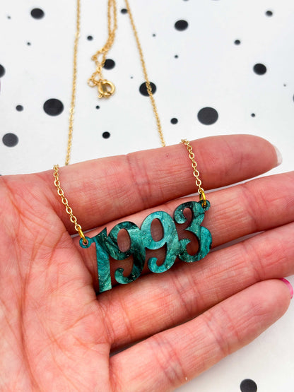 Personalised Acrylic Name/Number Necklace – Hypoallergenic Stainless Steel