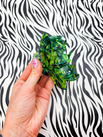 Large Green Marble Monstera Leaf Claw Clip