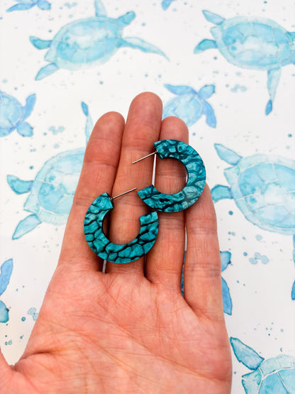 Large Cyan Sea Marble Acrylic Circle Hoops – Hypoallergenic Stainless Steel