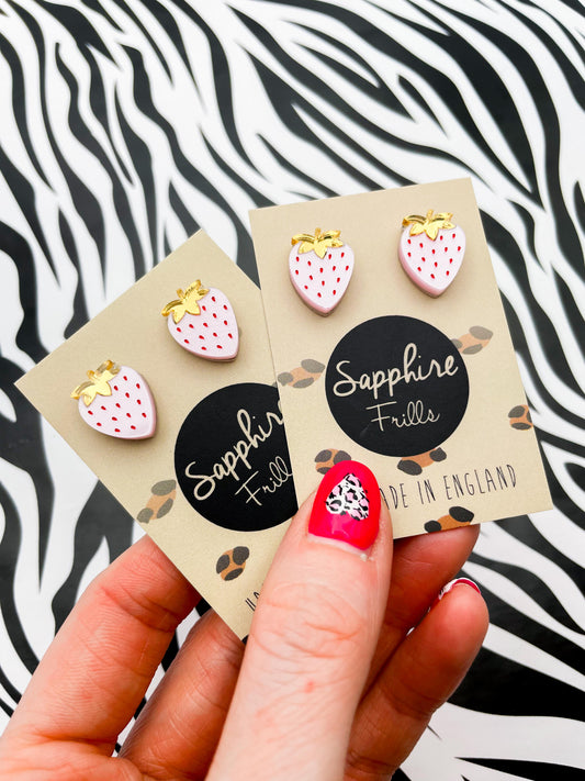 Small Pink Champagne Acrylic Strawberry Stud Earrings – Hypoallergenic Stainless Steel