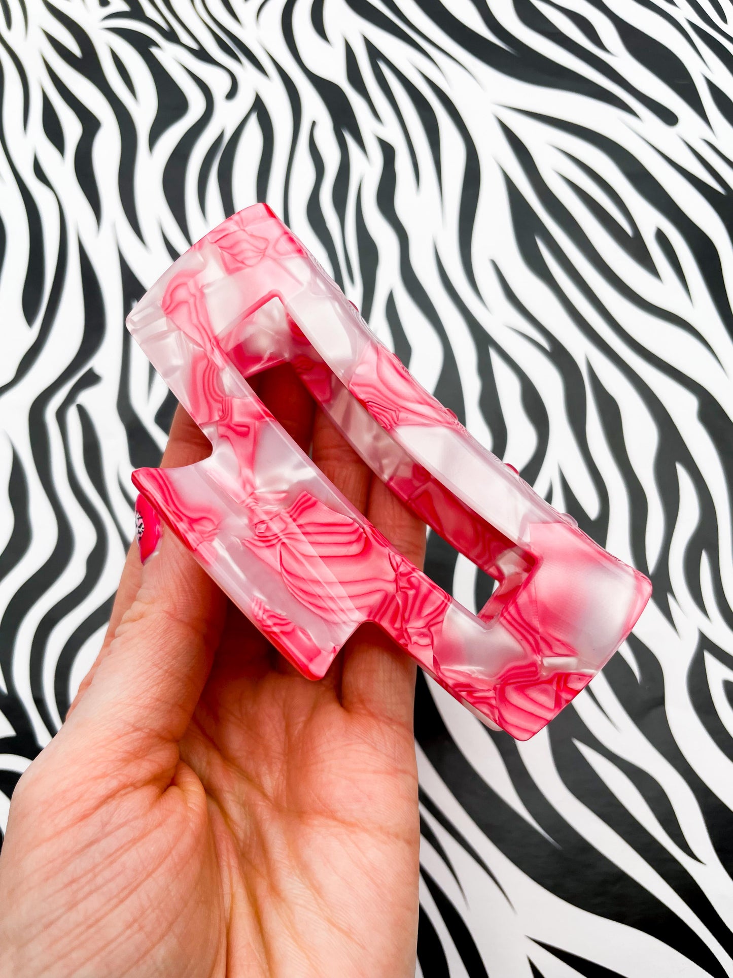 Large Pearlescent White and Hot Pink Marble Claw Hair Clip
