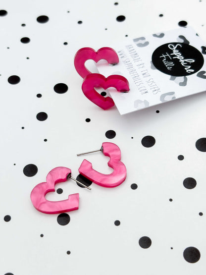 Medium Hot Pink Marble Acrylic Heart Hoops – Hypoallergenic Stainless Steel