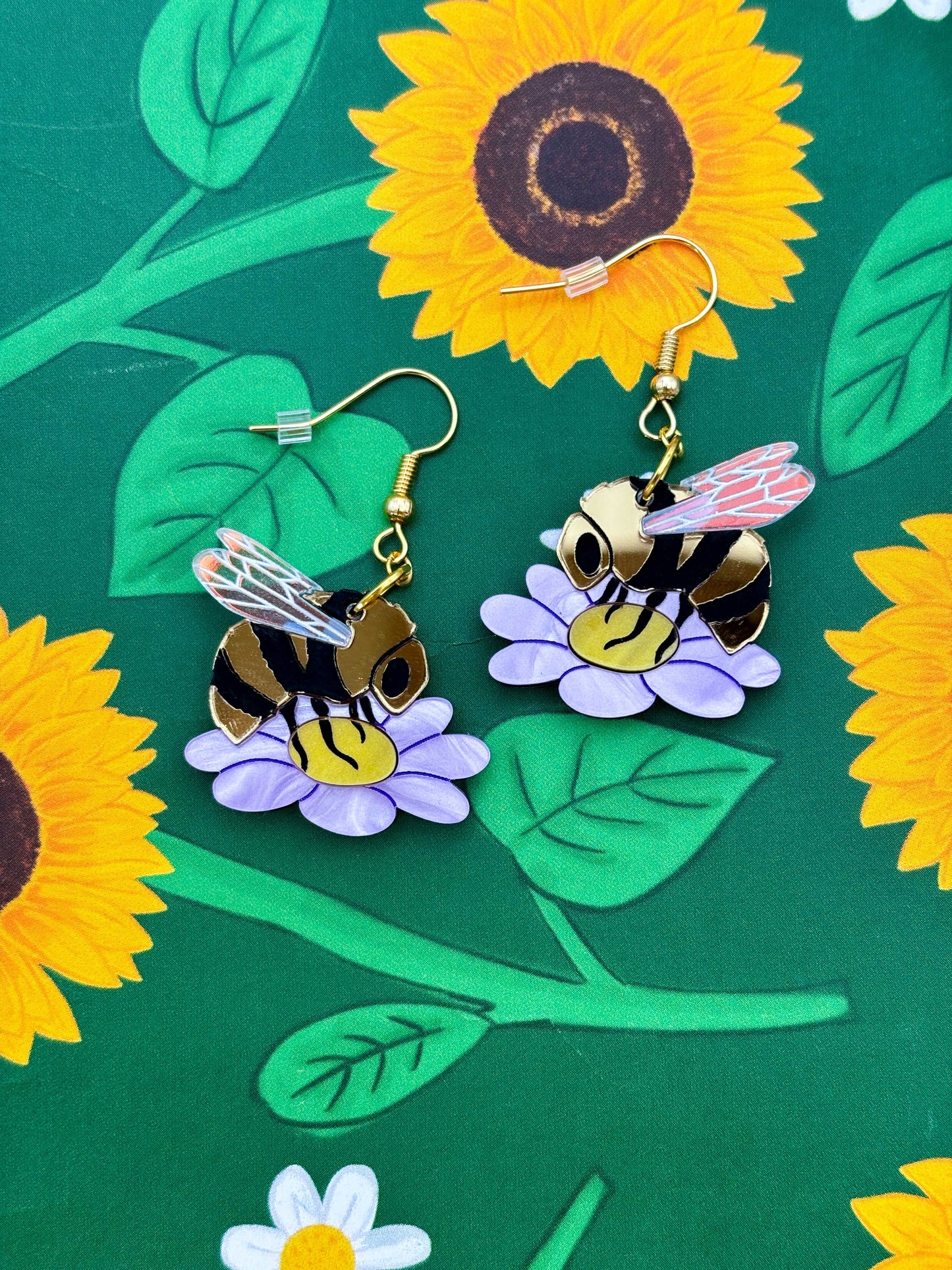 Large Bumble Bee on a Lilac Marble Flower Dangle Earrings or Necklace – Hypoallergenic Stainless Steel