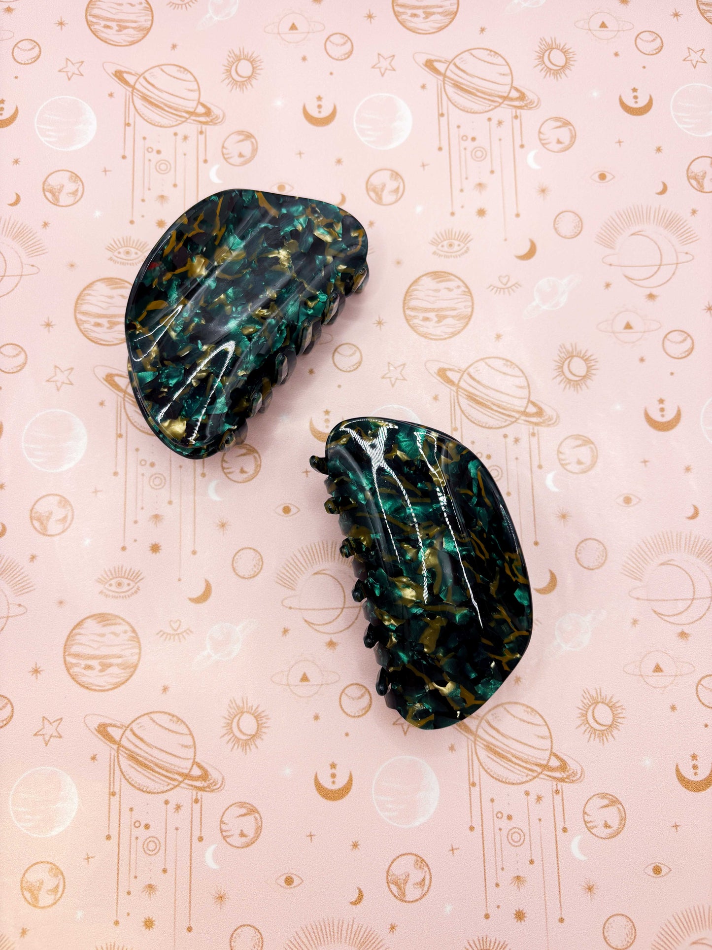 Medium Dark Green and Gold Speckled Arch Claw Clip
