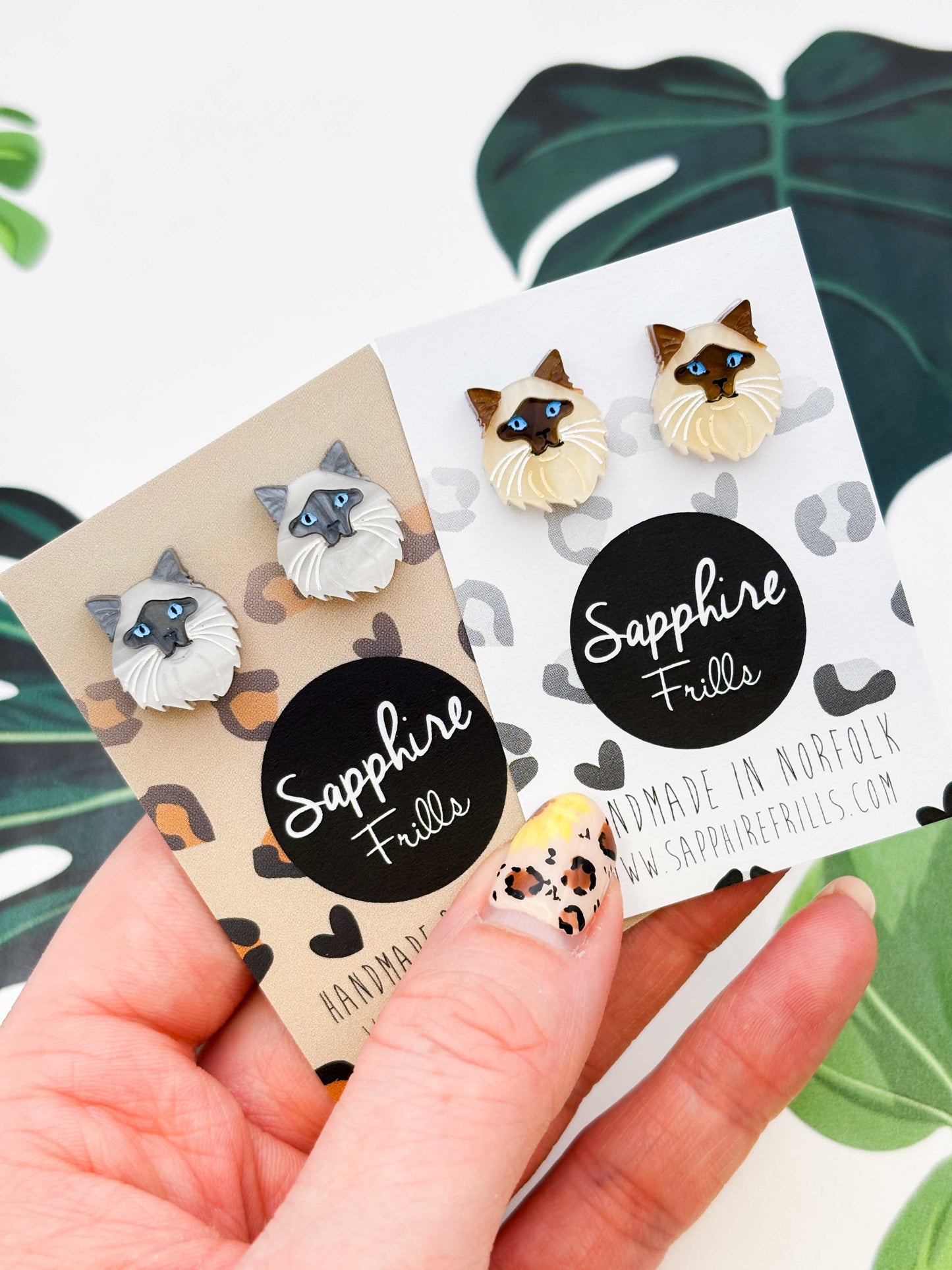 Small Ragdoll Cat Face Stud Earrings – Hypoallergenic Stainless Steel