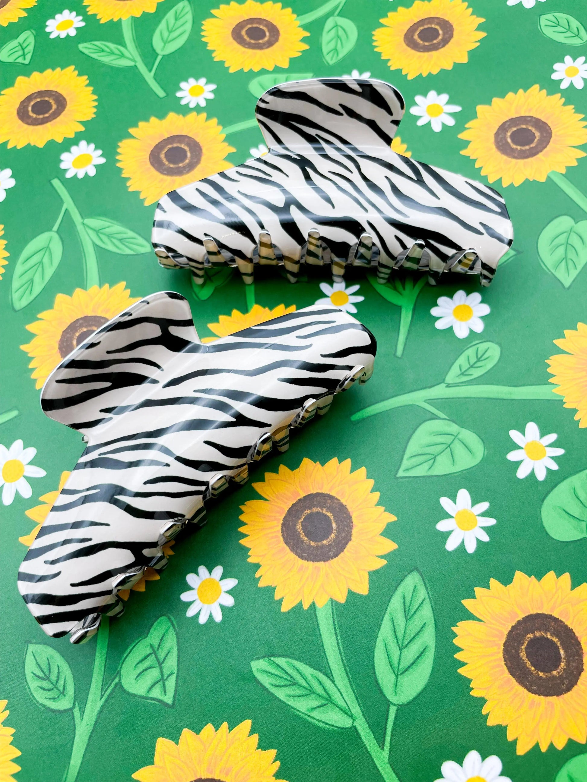 Large Black and White Zebra Print Claw Hair Clip from Sapphire Frills
