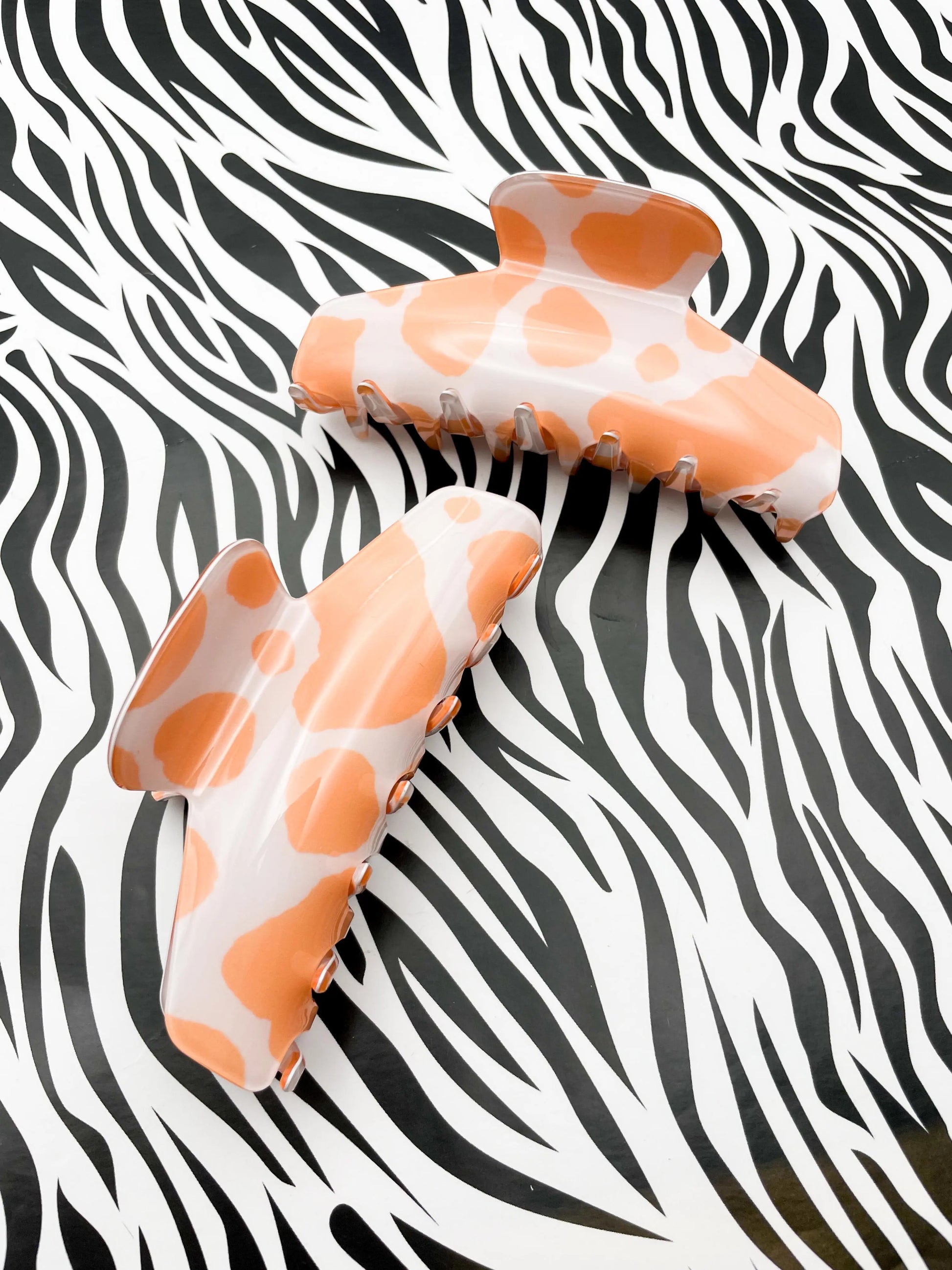 Large Peach Cow Print Claw Hair Clip from Sapphire Frills