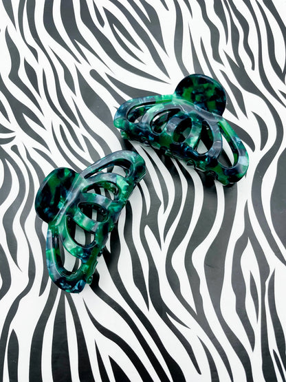 Medium Metallic Emerald and Navy Marble Claw Hair Clip from Sapphire Frills