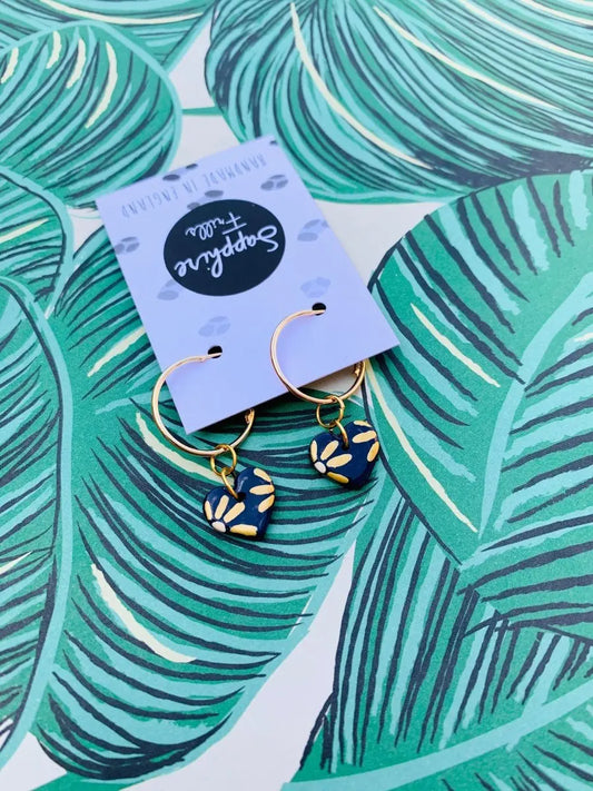 Small Navy and Gold Daisy Flower Heart Stud Earrings Sapphire Frills